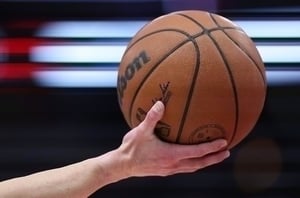 Minnesota Timberwolves at Los Angeles Lakers Preview & Picks – Underdog Lakers To Open With NBA Win