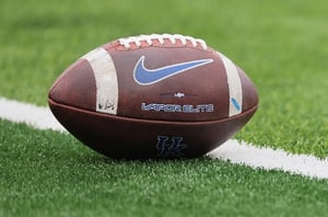 Western Kentucky at Jacksonville State Preview & Picks – Gamecocks To Win Conference USA Championship