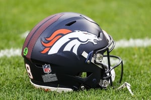 Denver Broncos at Los Angeles Chargers Preview & Picks – Take Broncos & Points In Thursday NFL Showdown