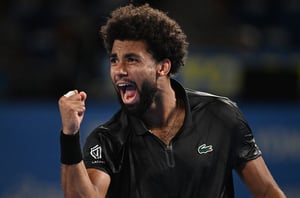 Arthur Fils vs Alex Michelsen betting picks