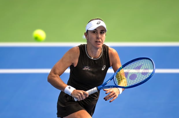 Katarzyna Kawa vs Belinda Bencic betting picks