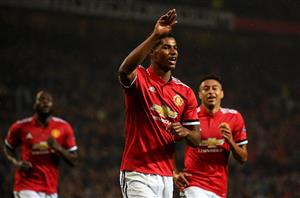 manchester united celebrate rashford