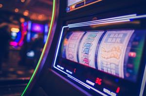 Slots Machine Spinning