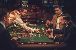 High stakes roulette players at the casino
