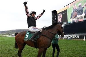 County Hurdle Tips - Stolen Silver and Crazy Price Scaramanga