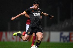 Man United transfer target Raul Jimenez dismisses release clause speculation