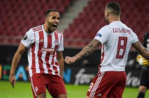 Olympiakos celebrate