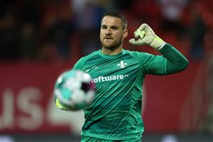 NUREMBERG, GERMANY - OCTOBER 05: Marcel Schuhen, keeper of Darmstadt reacts during the Second Bundesliga match between 1. FC Nürnberg and SV Darmstadt 98 at Max-Morlock-Stadion on October 05, 2020 in Nuremberg, Germany. (Photo by Alexander Hassenstein/Getty Images)