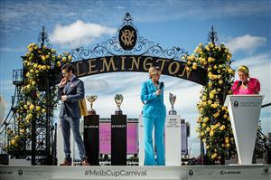 MELBOURNE, AUSTRALIA - OCTOBER 27: Myer Fashions on your Front Lawn ambassadors Rob Mills and Olivia Molly Rogers
attend the Melbourne Cup Carnival launch at Flemington Racecourse on October 27, 2020 in Melbourne, Australia. (Photo by Darrian Traynor/Getty Images)