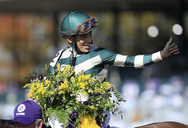LEXINGTON, KENTUCKY - NOVEMBER 07:   John Velazquez celebrates after riding Gamine to victory in the Filly and Mare Sprint during 2020 Breeders' Cup at Keeneland on November 07, 2020 in Lexington, Kentucky. (Photo by Andy Lyons/Getty Images)