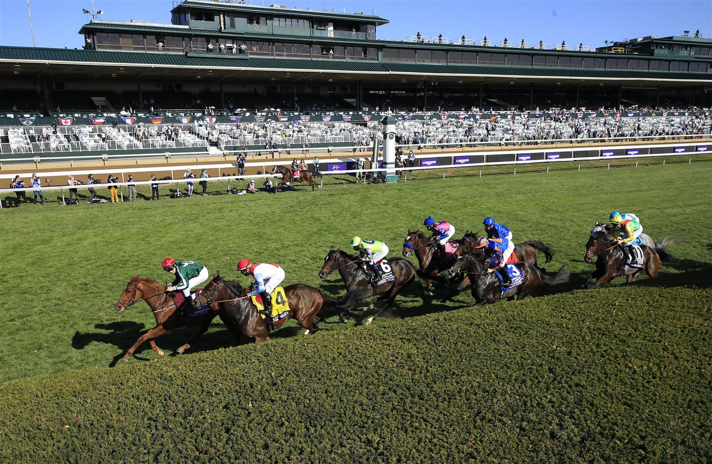 LEXINGTON, KENTUCKY - NOVEMBER 07:   The field runs on the front stretch in the Breeders,'Cup Filly and Mare Turf during 2020 Breeders' Cup at Keeneland on November 07, 2020 in Lexington, Kentucky. (Photo by Andy Lyons/Getty Images)