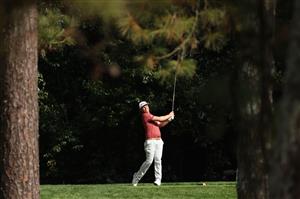 AUGUSTA, GEORGIA - NOVEMBER 15: Cameron Smith of Australia plays his shot from the 11th tee during the final round of the Masters at Augusta National Golf Club on November 15, 2020 in Augusta, Georgia. (Photo by Jamie Squire/Getty Images)