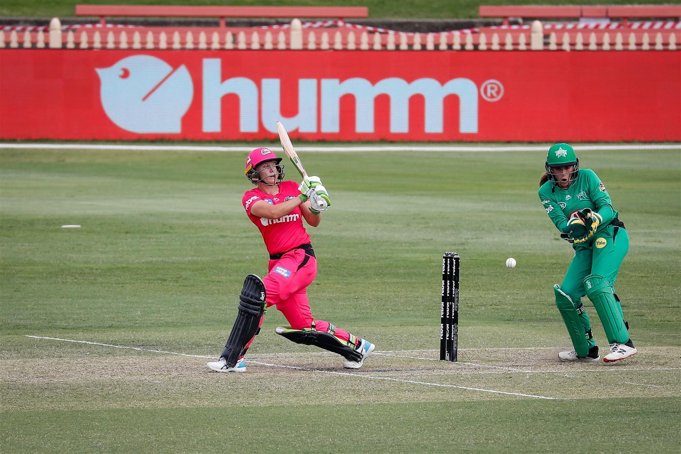 SYDNEY, AUSTRALIA - NOVEMBER 22: Alyssa Healy of the Sixers bats during the Women's Big Bash League WBBL match between the Melbourne Stars and the Sydney Sixers at North Sydney Oval, on November 22, 2020, in Sydney, Australia. (Photo by Hanna Lassen/Getty Images)