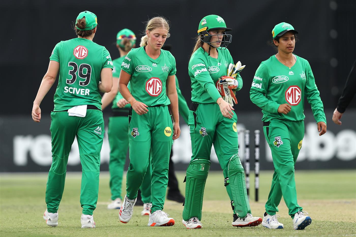 SYDNEY, AUSTRALIA - NOVEMBER 22: Sophie Day of the Stars and team mates look dejected after losing the Women's Big Bash League WBBL match between the Melbourne Stars and the Sydney Sixers at North Sydney Oval, on November 22, 2020, in Sydney, Australia. (Photo by Cameron Spencer/Getty Images)