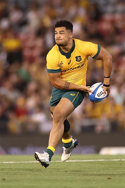 NEWCASTLE, AUSTRALIA - NOVEMBER 21: Hunter Paisami of Australia during the 2020 Tri-Nations match between the Australian Wallabies and the Argentina Pumas at McDonald Jones Stadium on November 21, 2020 in Newcastle, Australia. (Photo by Cameron Spencer/Getty Images)