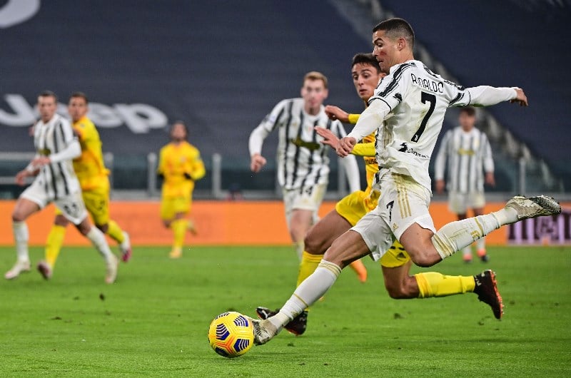 Juventus vs Ferencvarosi TC LINE-UPS: Ronaldo partners Dybala