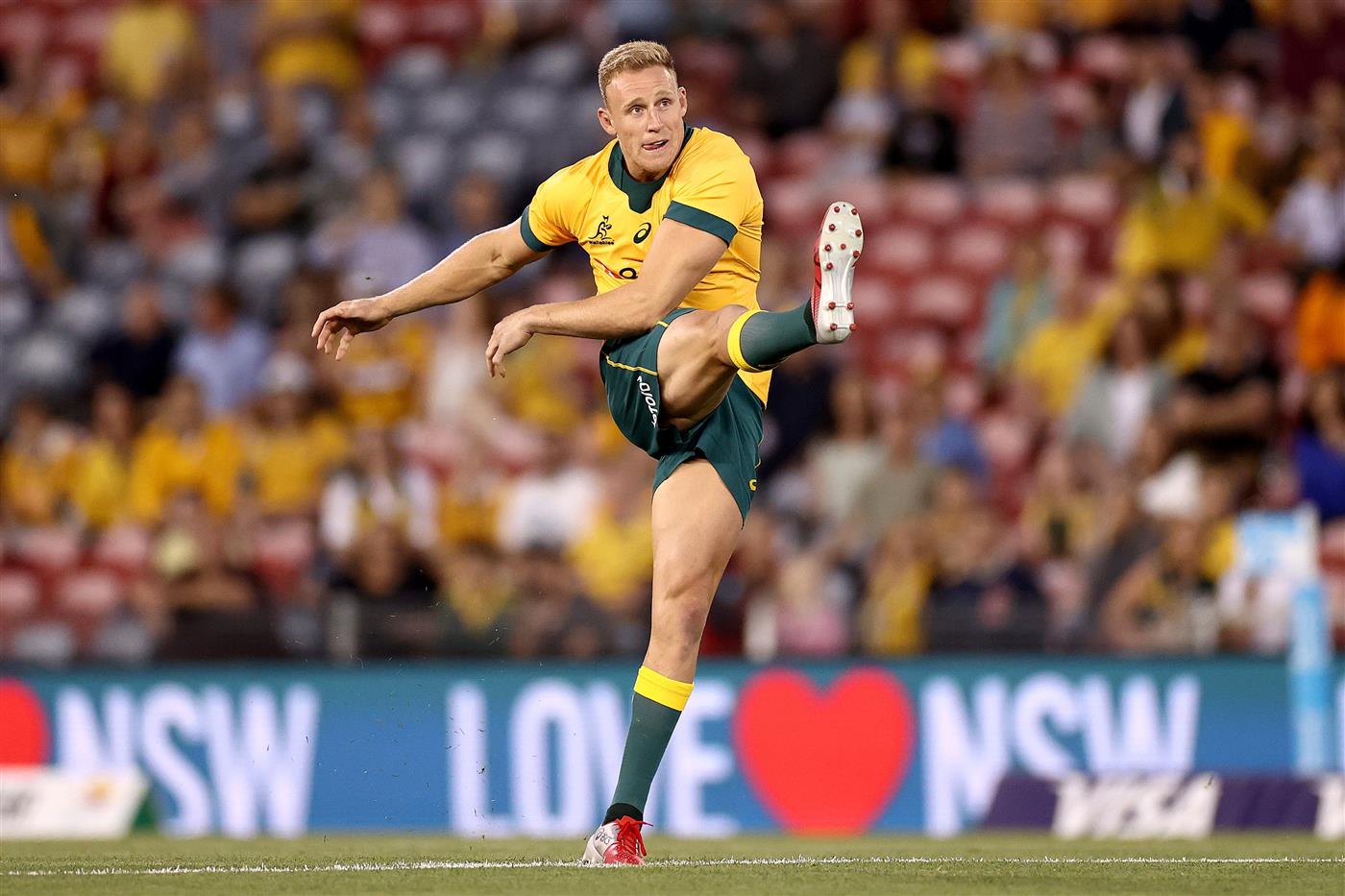 NEWCASTLE, AUSTRALIA - NOVEMBER 21: Reece Hodge of Australia during the 2020 Tri-Nations match between the Australian Wallabies and the Argentina Pumas at McDonald Jones Stadium on November 21, 2020 in Newcastle, Australia. (Photo by Cameron Spencer/Getty Images)