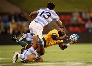 NEWCASTLE, AUSTRALIA - NOVEMBER 21: Marika Koroibete of the Wallabies in action during the 2020 Tri-Nations match between the Australian Wallabies and the Argentina Pumas at McDonald Jones Stadium on November 21, 2020 in Newcastle, Australia. (Photo by Mark Kolbe/Getty Images)
