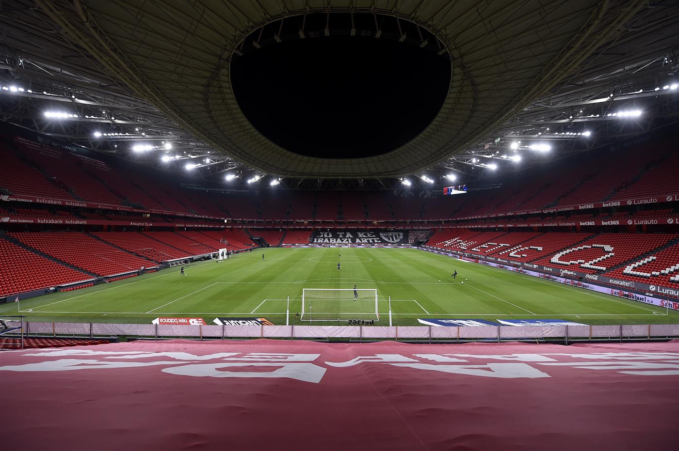 BILBAO, SPAIN - NOVEMBER 23: General view inside the stadium prior to the La Liga Santander match between Athletic Club and Real Betis at Estadio de San Mames on November 23, 2020 in Bilbao, Spain. Sporting stadiums around Spain remain under strict restrictions due to the Coronavirus Pandemic as Government social distancing laws prohibit fans inside venues resulting in games being played behind closed doors. (Photo by Juan Manuel Serrano Arce/Getty Images)