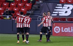 BILBAO, SPAIN - NOVEMBER 23: Gaizka Larrazabal of Athletic Bilbao celebrates with his team mates after scoring their team