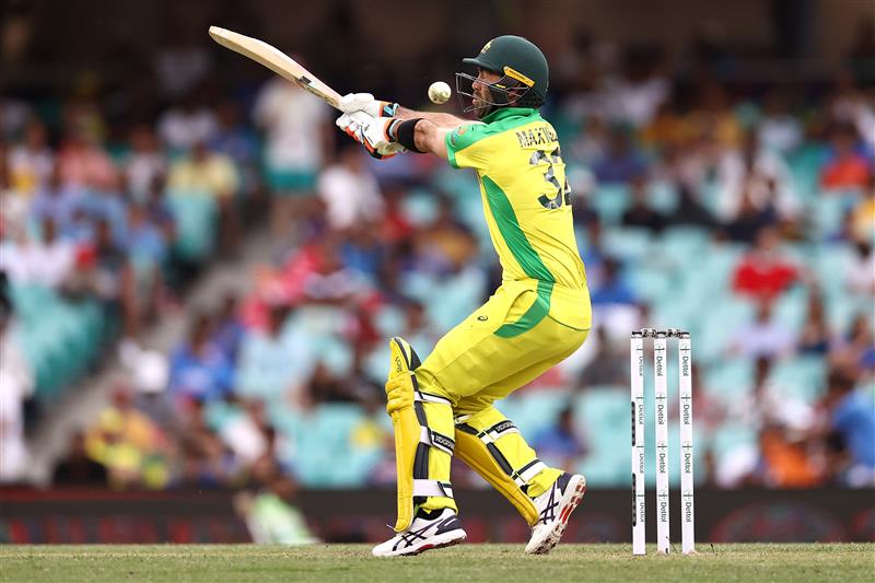 SYDNEY, AUSTRALIA - NOVEMBER 29: Glenn Maxwell of Australia gets struck on the head during game two of the One Day International series between Australia and India at Sydney Cricket Ground on November 29, 2020 in Sydney, Australia. (Photo by Ryan Pierse/Getty Images)