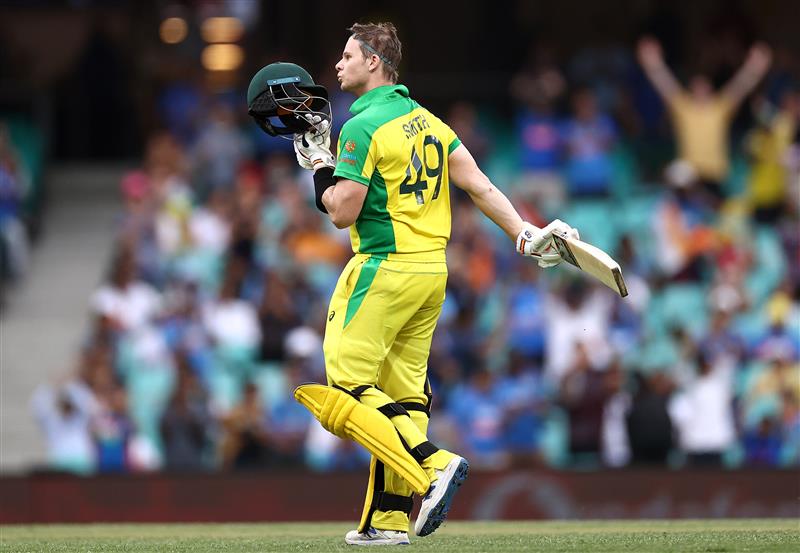 SYDNEY, AUSTRALIA - NOVEMBER 29: Steve Smith of Australia celebrates making 100 runs during game two of the One Day International series between Australia and India at Sydney Cricket Ground on November 29, 2020 in Sydney, Australia. (Photo by Ryan Pierse/Getty Images)