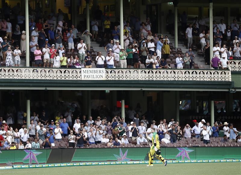 SYDNEY, AUSTRALIA - NOVEMBER 29: Steve Smith of Australia  leaves the ground after being dismissed for 104 runs during game two of the One Day International series between Australia and India at Sydney Cricket Ground on November 29, 2020 in Sydney, Australia. (Photo by Ryan Pierse/Getty Images)