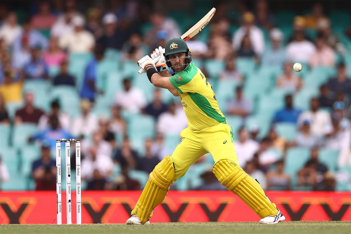 SYDNEY, AUSTRALIA - NOVEMBER 29: Glenn Maxwell of Australia bats during game two of the One Day International series between Australia and India at Sydney Cricket Ground on November 29, 2020 in Sydney, Australia. (Photo by Ryan Pierse/Getty Images)