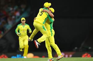 Henriques Amazing Catch vs India