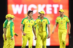 SYDNEY, AUSTRALIA - NOVEMBER 29: Pat Cummins of Australia celebrates dismissing Hardik Pandya of India during game two of the One Day International series between Australia and India at Sydney Cricket Ground on November 29, 2020 in Sydney, Australia. (Photo by Cameron Spencer/Getty Images)