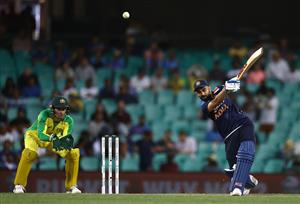 SYDNEY, AUSTRALIA - NOVEMBER 29: Virat Kohli of India bats  during game two of the One Day International series between Australia and India at Sydney Cricket Ground on November 29, 2020 in Sydney, Australia. (Photo by Ryan Pierse/Getty Images)