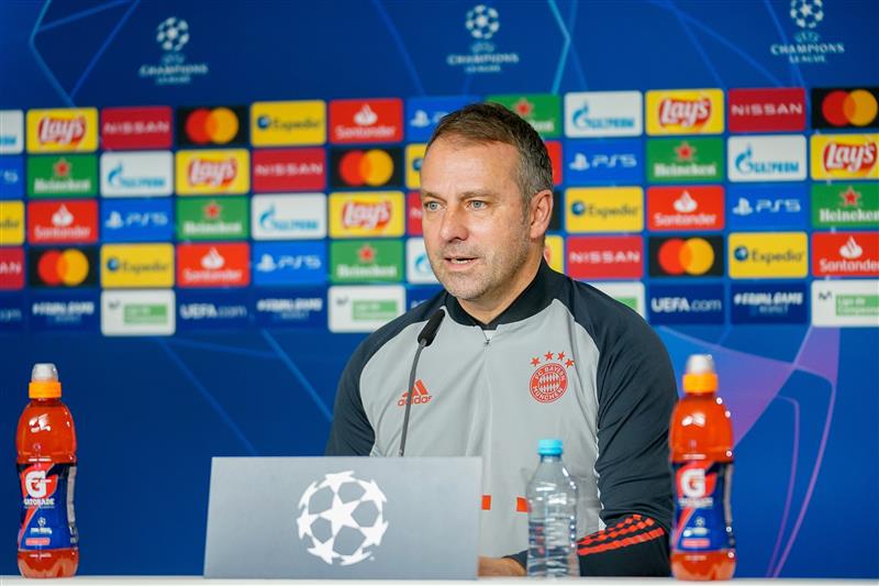 MUNICH, GERMANY - NOVEMBER 30:  In this handout image provided by FC Bayern Muenchen Hans-Dieter Flick, head coach of Bayern Muenchen, speaks during a press conference a day before the UEFA Champions League Group A stage match between FC Bayern Muenchen and Atletico Madrid at Saebener Strasse training ground on November 30, 2020 in Munich, Germany. (Photo by Handout/FC Bayern via Getty Images)