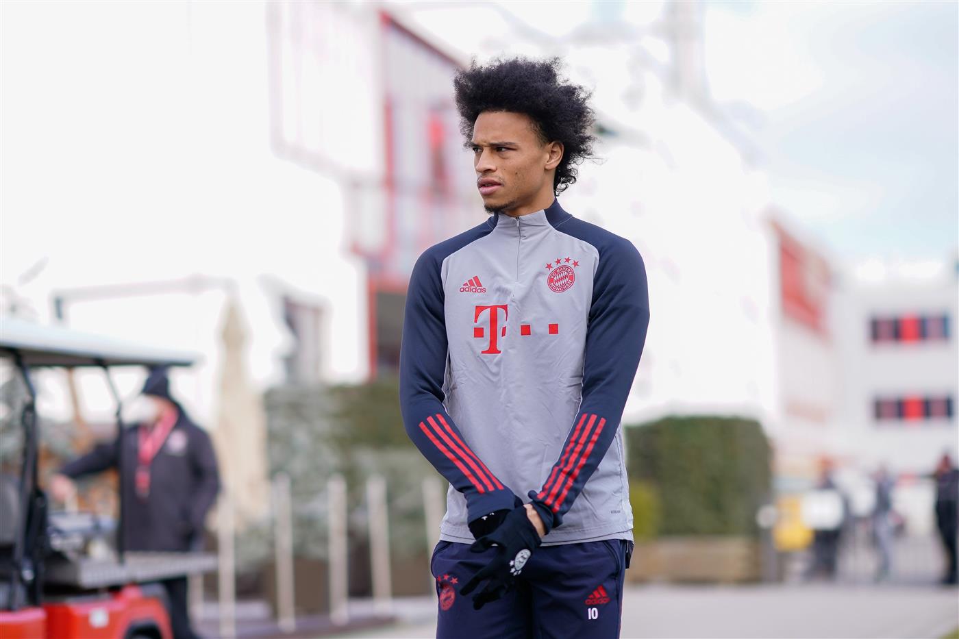MUNICH, GERMANY - NOVEMBER 30: In this handout image provided by FC Bayern Muenchen Leroy Sane of FC Bayern Muenchen arrives for a training session a day before the UEFA Champions League Group A stage match between FC Bayern Muenchen and Atletico Madrid at Saebener Strasse training ground on November 30, 2020 in Munich, Germany. (Photo by Handout/FC Bayern via Getty Images)