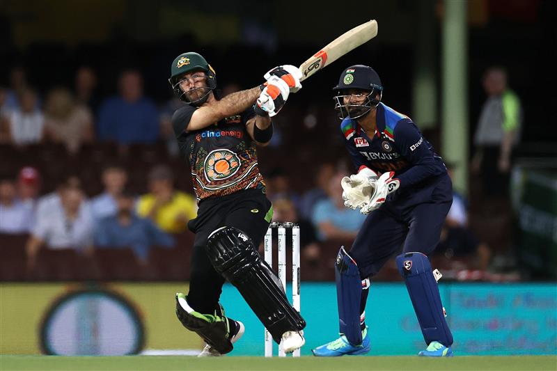SYDNEY, AUSTRALIA - DECEMBER 06: Glenn Maxwell of Australia bats during game two of the Twenty20 International series between Australia and India at Sydney Cricket Ground on December 06, 2020 in Sydney, Australia. (Photo by Ryan Pierse/Getty Images)