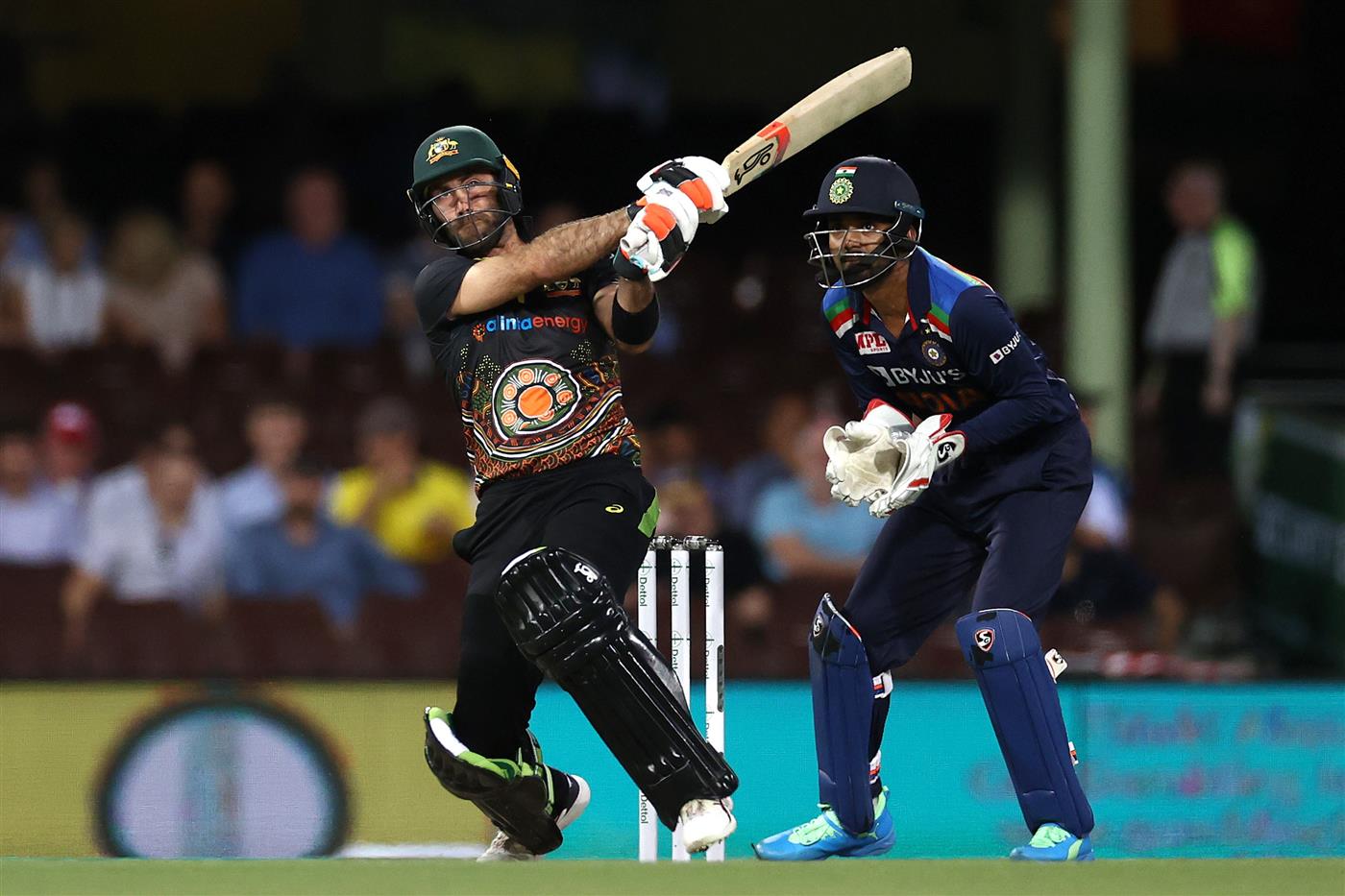 SYDNEY, AUSTRALIA - DECEMBER 06: Glenn Maxwell of Australia bats during game two of the Twenty20 International series between Australia and India at Sydney Cricket Ground on December 06, 2020 in Sydney, Australia. (Photo by Ryan Pierse/Getty Images)