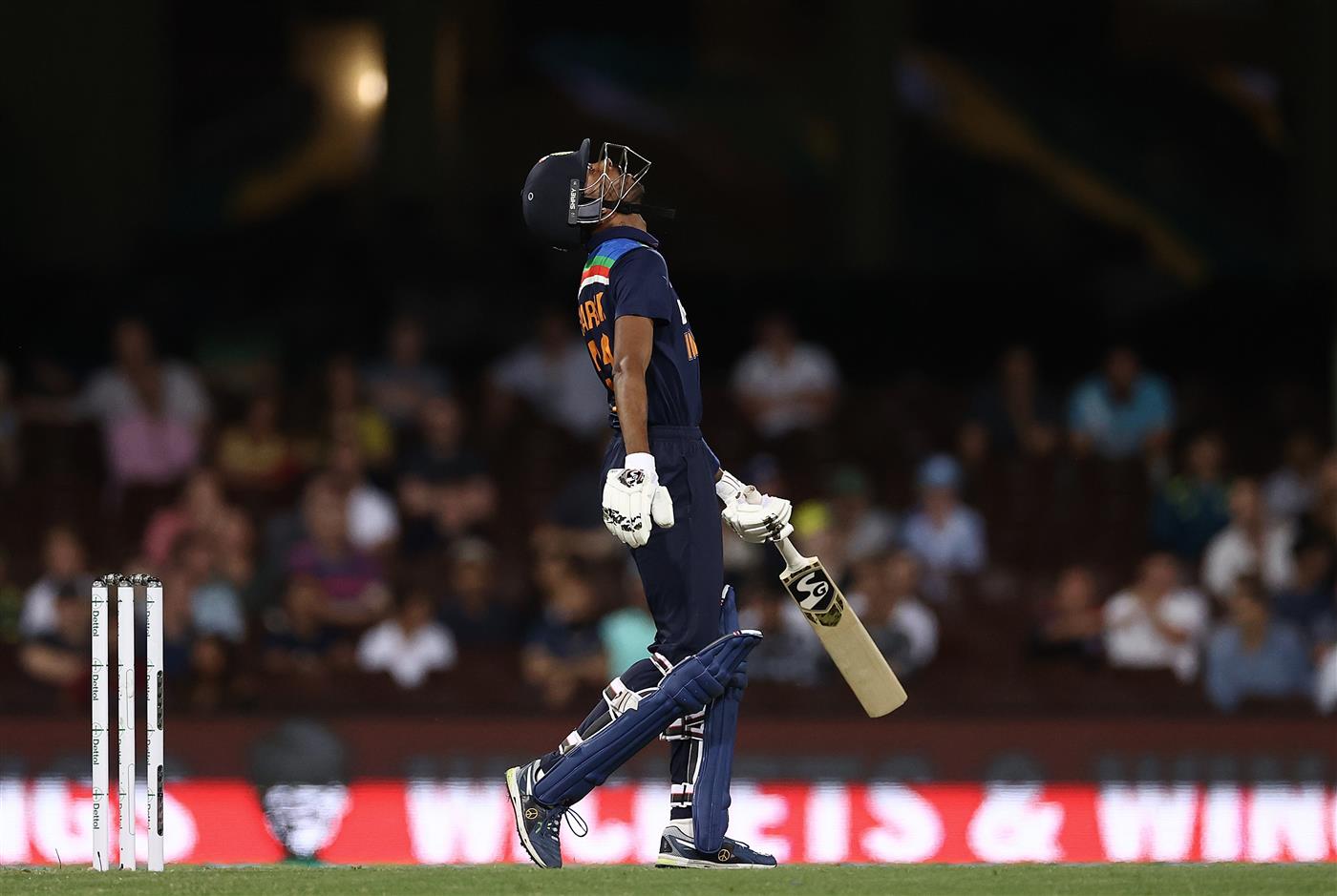 SYDNEY, AUSTRALIA - DECEMBER 06: Hardik Pandya of India reacts during game two of the Twenty20 International series between Australia and India at Sydney Cricket Ground on December 06, 2020 in Sydney, Australia. (Photo by Ryan Pierse/Getty Images)