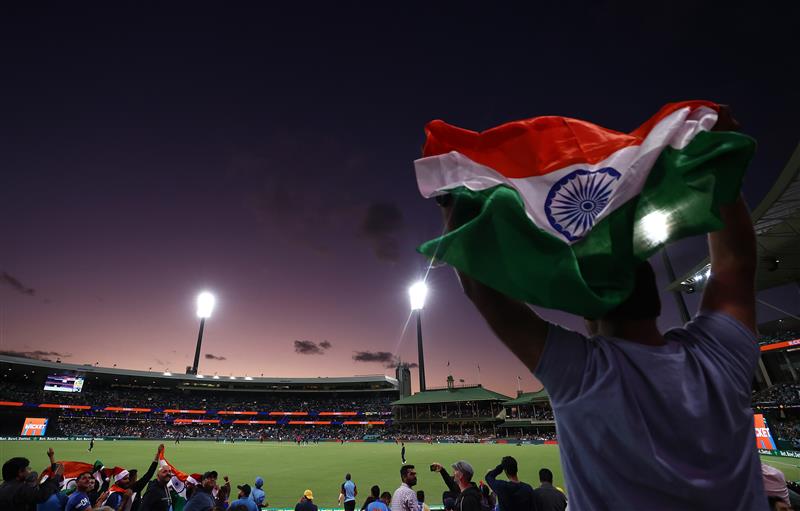 SYDNEY, AUSTRALIA - DECEMBER 08: A general view during game three of the Twenty20 International series between Australia and India at Sydney Cricket Ground on December 08, 2020 in Sydney, Australia. (Photo by Ryan Pierse/Getty Images)