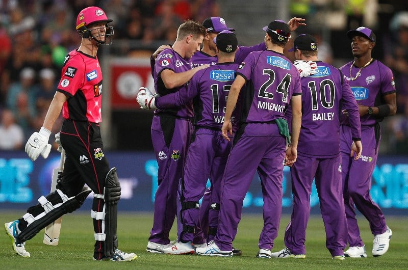 Hobart Hurricanes vs Sydney Sixers