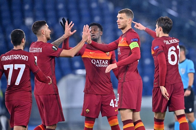 roma celebrate dzeko