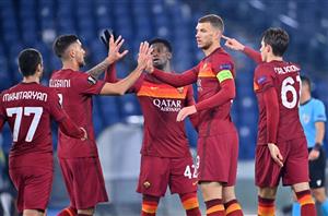 roma celebrate dzeko