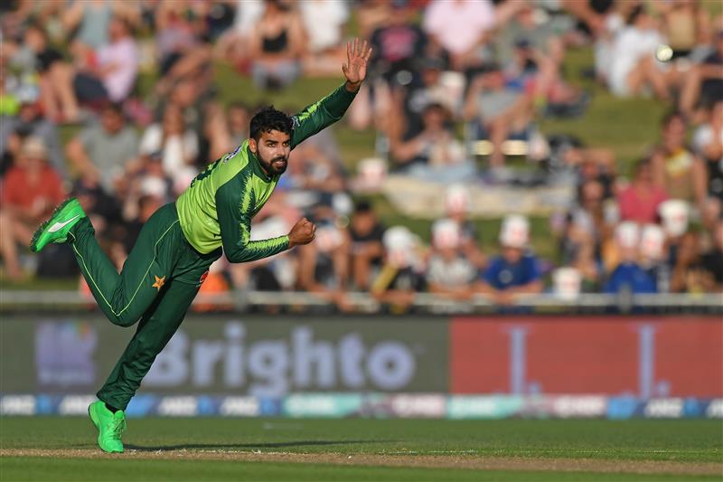 NAPIER, NEW ZEALAND - DECEMBER 22: Shadab Khan of Pakistan bowls during the third game of the International T20 series between New Zealand and Pakistan at McLean Park on December 22, 2020 in Napier, New Zealand. (Photo by Kerry Marshall/Getty Images)