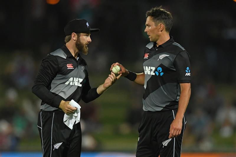 NAPIER, NEW ZEALAND - DECEMBER 22: Kane Williamson and Trent Boult of New Zealand during the third game of the International T20 series between New Zealand and Pakistan at McLean Park on December 22, 2020 in Napier, New Zealand. (Photo by Kerry Marshall/Getty Images)