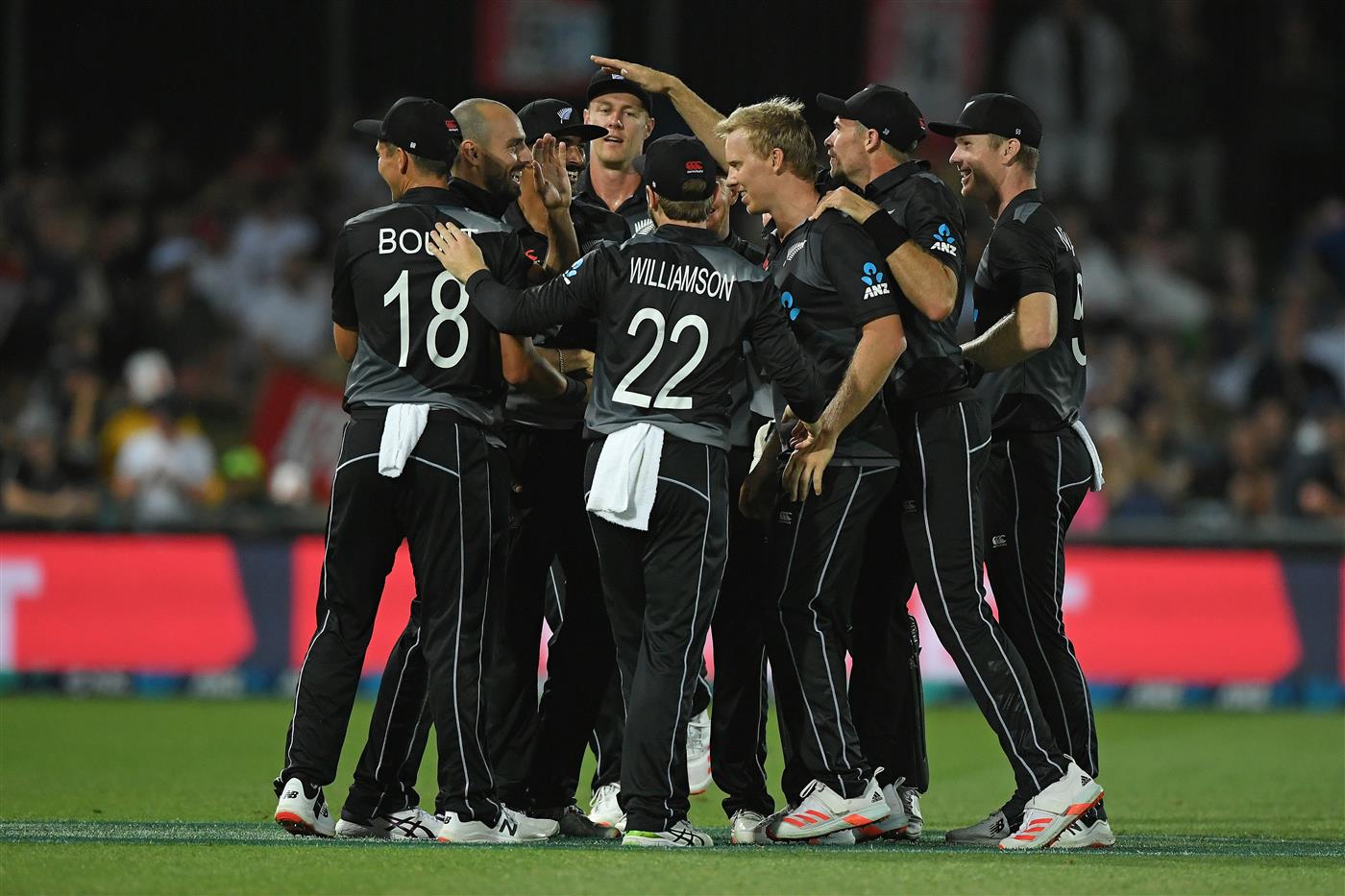 NAPIER, NEW ZEALAND - DECEMBER 22: New Zealand players celebrate a wicket during the third game of the International T20 series between New Zealand and Pakistan at McLean Park on December 22, 2020 in Napier, New Zealand. (Photo by Kerry Marshall/Getty Images)