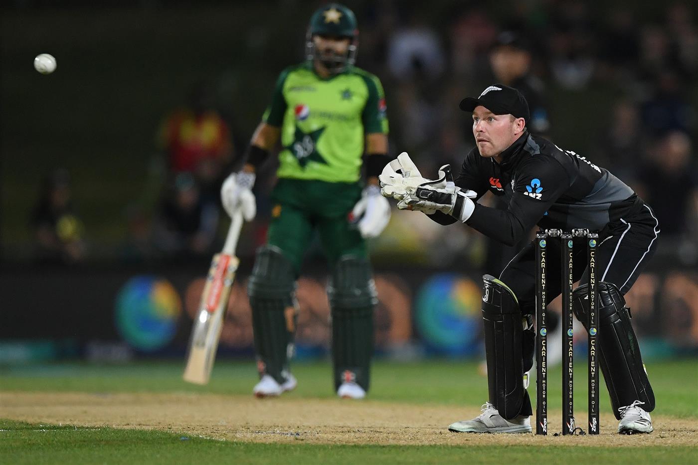 NAPIER, NEW ZEALAND - DECEMBER 22: Tim Seifert of New Zealand in action during the third game of the International T20 series between New Zealand and Pakistan at McLean Park on December 22, 2020 in Napier, New Zealand. (Photo by Kerry Marshall/Getty Images)