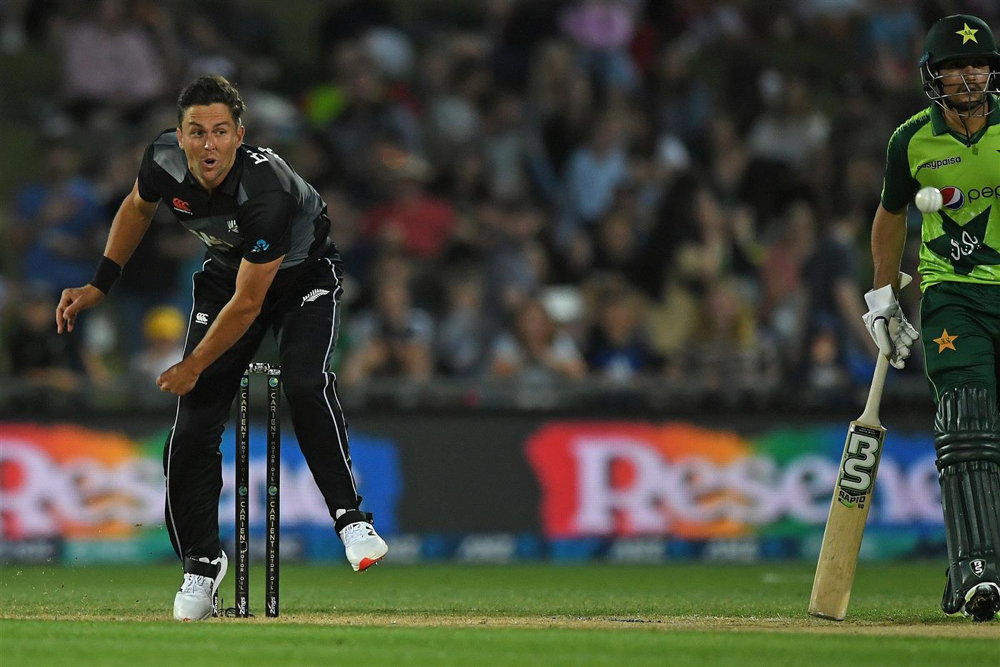 NAPIER, NEW ZEALAND - DECEMBER 22: Trent Boult of New Zealand bowls during the third game of the International T20 series between New Zealand and Pakistan at McLean Park on December 22, 2020 in Napier, New Zealand. (Photo by Kerry Marshall/Getty Images)