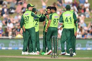 NAPIER, NEW ZEALAND - DECEMBER 22: Pakistan players celebrate a wicket during the third game of the International T20 series between New Zealand and Pakistan at McLean Park on December 22, 2020 in Napier, New Zealand. (Photo by Kerry Marshall/Getty Images)