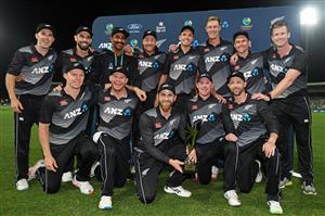 NAPIER, NEW ZEALAND - DECEMBER 22: New Zealand players pose for a photo following the third game of the International T20 series between New Zealand and Pakistan at McLean Park on December 22, 2020 in Napier, New Zealand. (Photo by Kerry Marshall/Getty Images)
