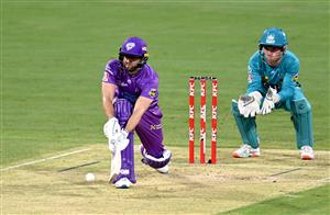 BRISBANE, AUSTRALIA - DECEMBER 30: Dawid Malan of the Hurricanes plays a shot during the Big Bash League match between the Hobart Hurricanes and Brisbane Heat at The Gabba, on December 30, 2020, in Brisbane, Australia. (Photo by Bradley Kanaris/Getty Images)