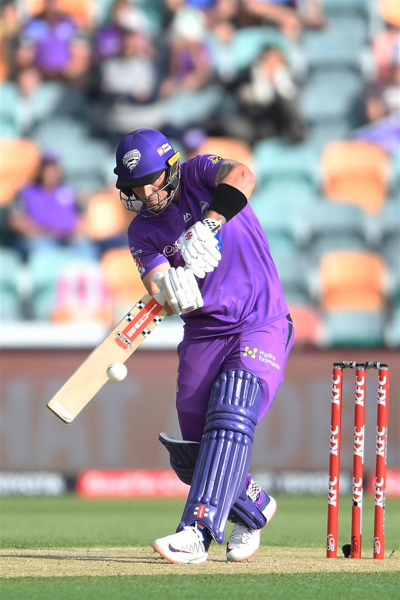 HOBART, AUSTRALIA - JANUARY 04:  Ben McDermott of the Hurricanes bats during the Big Bash League match between the Melbourne Stars and the Hobart Hurricanes at Blundstone Arena, on January 04, 2021, in Hobart, Australia. (Photo by Steve Bell/Getty Images)