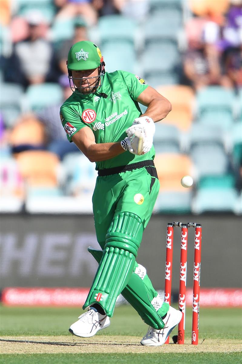 HOBART, AUSTRALIA - JANUARY 04:  Marcus Stoinis of the Stars bats during the Big Bash League match between the Melbourne Stars and the Hobart Hurricanes at Blundstone Arena on January 04, 2021 in Hobart, Australia. (Photo by Steve Bell/Getty Images)